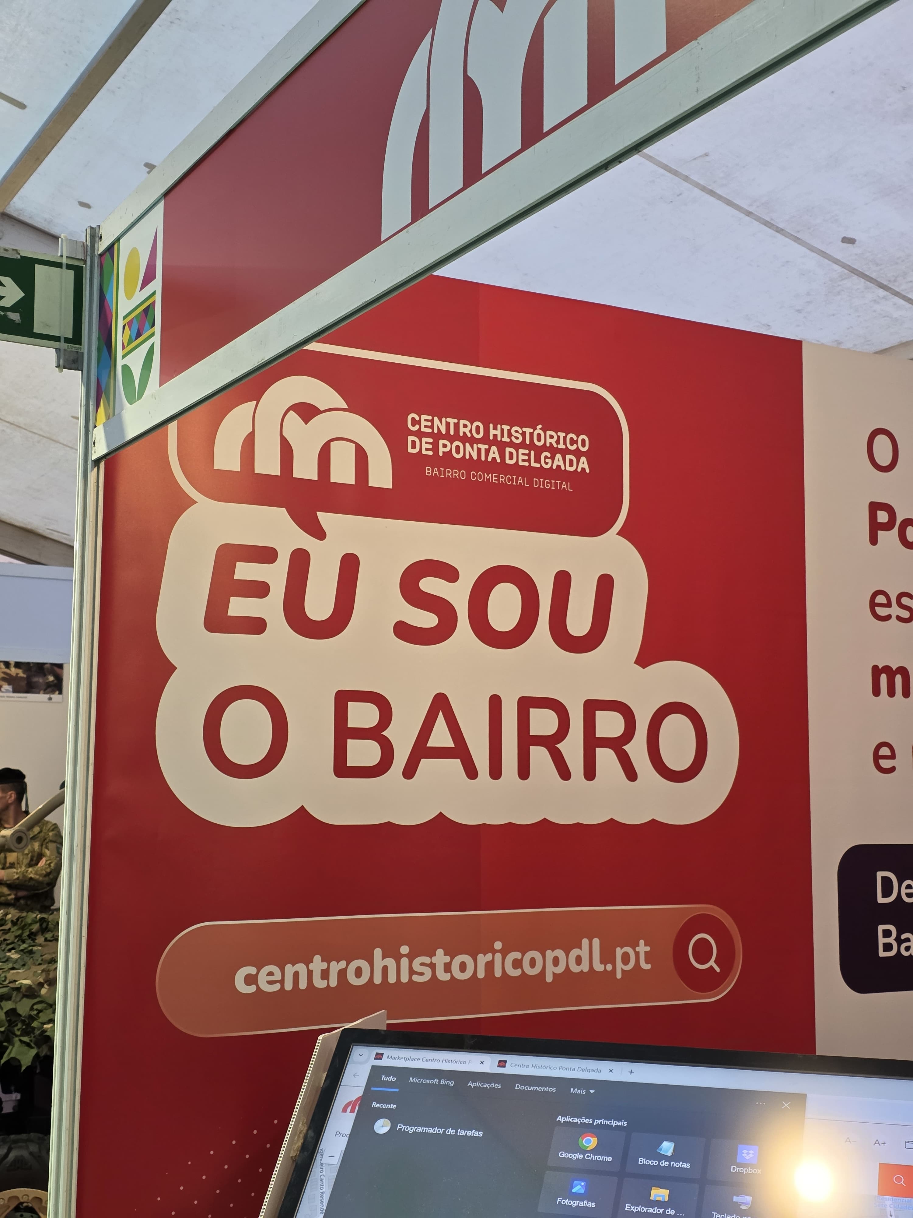 Stand do Bairro Comercial Digital montado na FICSA 2026, em Ponta Delgada